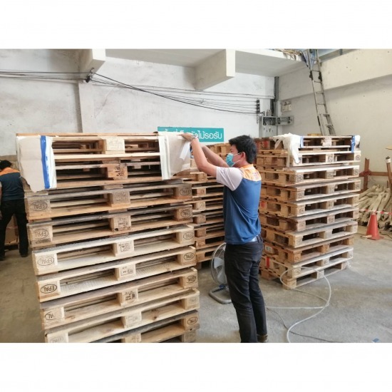 รับแพ็คสินค้าด้วยพาเลทยูโร